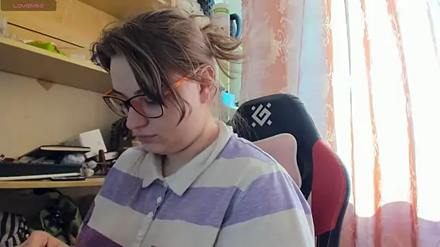 Seductive She Wolf online show from 04/11/26, 02:43