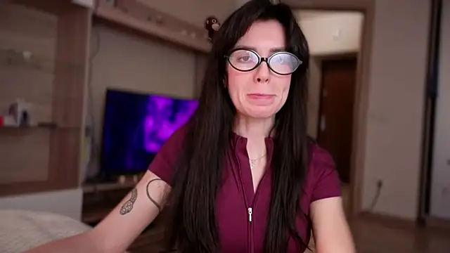 Snapshot of Wonder_Power chatting on 12/21/25, 05:31 Wonder Power online show from 12/21/25, 05:31