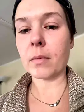 KatieBARBiE98 online show from 12/14/25, 08:35