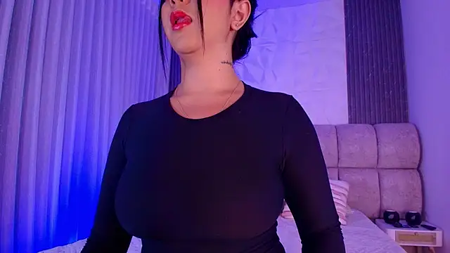 Godess Scarlett77 online show from 03/05/26, 03:02