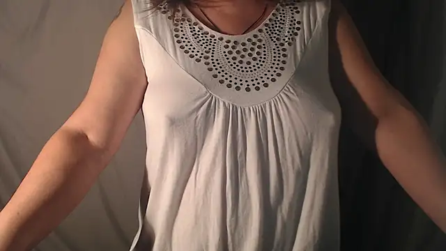 1BECHA1 online show from 09/29/25, 06:24