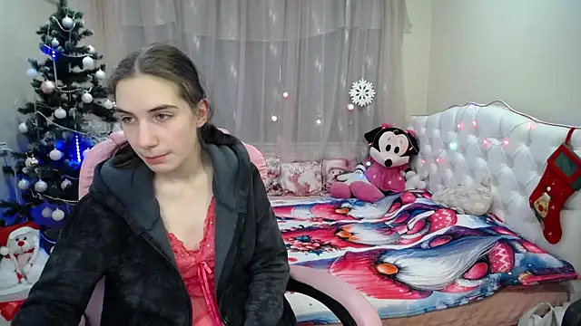 Snapshot of NikaStark_ chatting on 12/29/24, 10:36 NikaStark online show from 12/29/24, 10:36