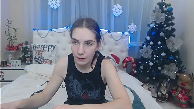 Snapshot of NikaStark_ chatting on 12/30/24, 07:32 NikaStark online show from 12/30/24, 07:32