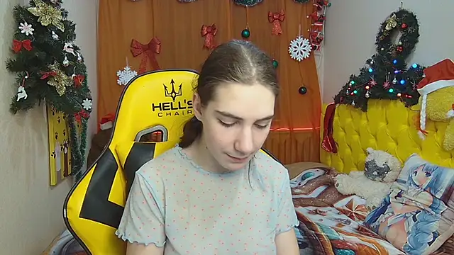 Snapshot of NikaStark_ chatting on 01/15/25, 07:12 NikaStark online show from 01/15/25, 07:12