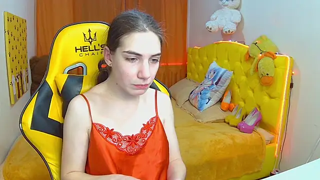 Snapshot of NikaStark_ chatting on 02/06/25, 07:18 NikaStark online show from 02/06/25, 07:18
