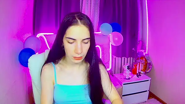 Snapshot of NikaStark_ chatting on 09/26/25, 06:17 NikaStark online show from 09/26/25, 06:17