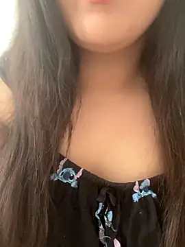 Snapshot of yassminsexy22 chatting on 09/20/25, 08:26 yassminsexy22 online show from 09/20/25, 08:26