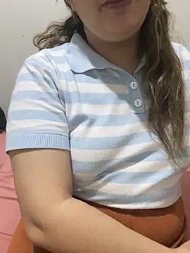 yassminsexy22 online show from 02/22/26, 07:12