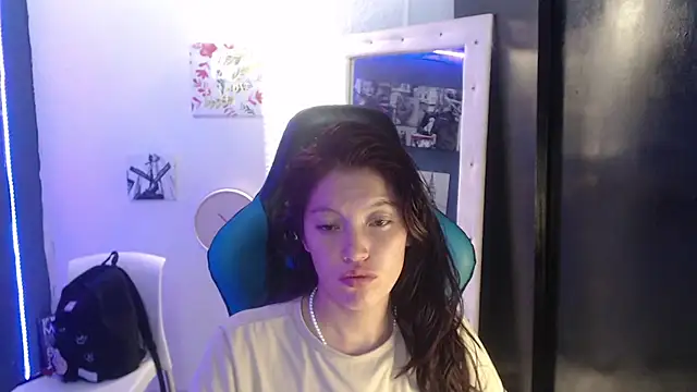 Snapshot of Sian__1 chatting on 12/11/24, 07:46 Sian 1 online show from 12/11/24, 07:46
