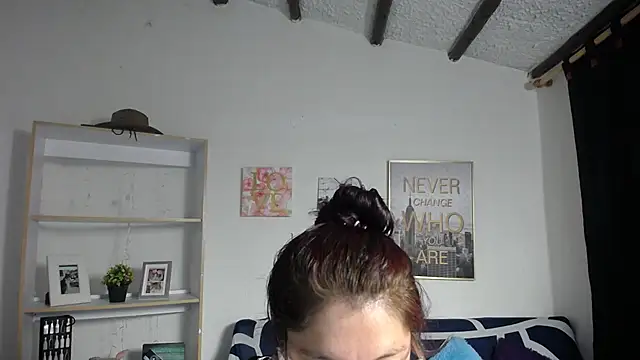 Snapshot of Sian__1 chatting on 01/15/25, 07:12 Sian 1 online show from 01/15/25, 07:12