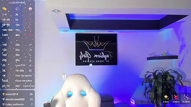 Snapshot of CamilaHarperr_ chatting on 02/13/25, 07:13 CamilaHarperr online show from 02/13/25, 07:13