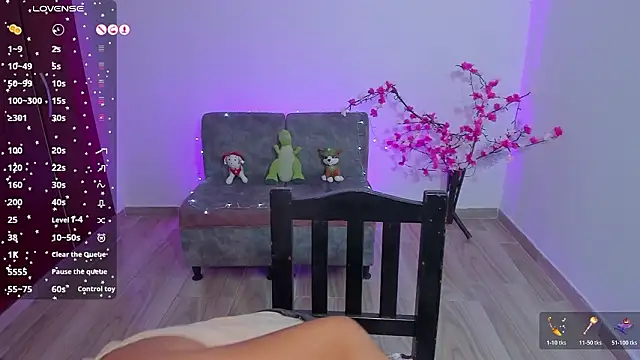 Snapshot of CamilaHarperr_ chatting on 02/02/26, 12:37 CamilaHarperr online show from 02/02/26, 12:37