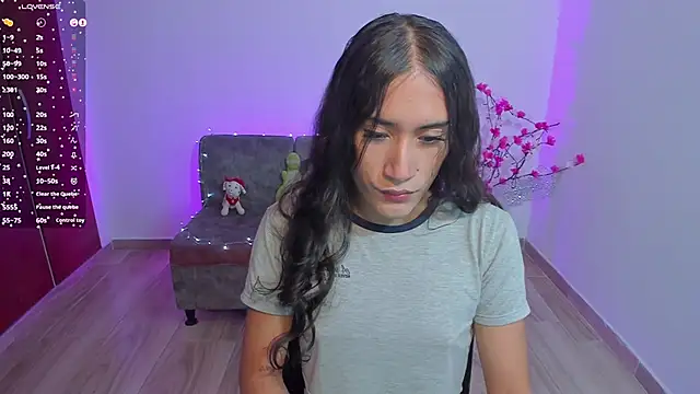 Snapshot of CamilaHarperr_ chatting on 02/27/26, 02:22 CamilaHarperr online show from 02/27/26, 02:22