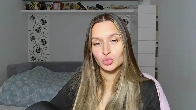 Submissive love online show from 11/28/25, 05:37
