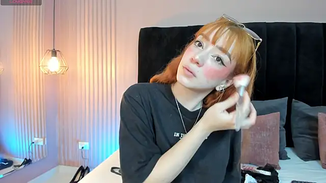 sweeet peach online show from 01/26/25, 08:56