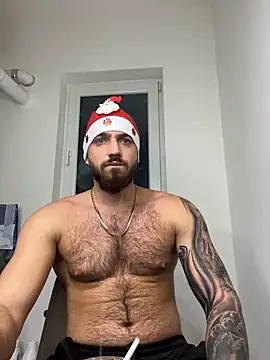 LoveIsBlind  online show from 12/29/24, 06:49