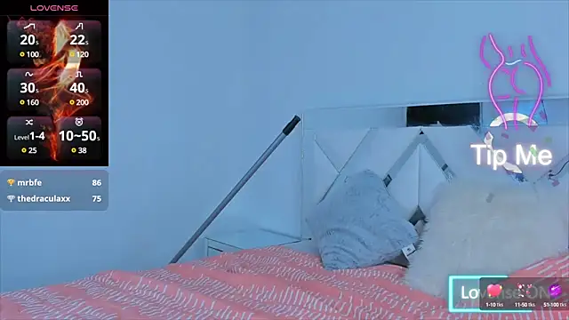 Snapshot of _violetadulce chatting on 02/04/25, 03:00 violetadulce online show from 02/04/25, 03:00