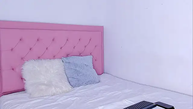 Snapshot of _violetadulce chatting on 10/30/25, 09:59 violetadulce online show from 10/30/25, 09:59