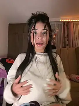 Snapshot of lina_pink chatting on 03/21/25, 05:32 lina pink online show from 03/21/25, 05:32