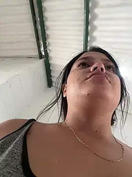 Snapshot of Karla-sexy01 chatting on 02/17/25, 03:42 Karla-sexy01 online show from 02/17/25, 03:42