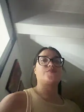 Snapshot of Karla-sexy01 chatting on 02/26/25, 12:49 Karla-sexy01 online show from 02/26/25, 12:49