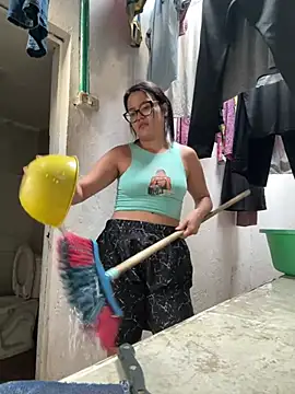 Snapshot of Karla-sexy01 chatting on 03/03/26, 01:28 Karla-sexy01 online show from 03/03/26, 01:28