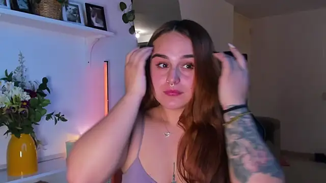 evy orange1 online show from 03/01/26, 01:07