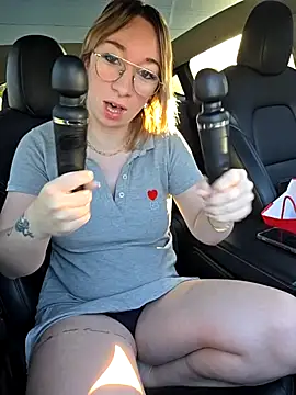 Giuliana baby online show from 11/26/25, 09:21