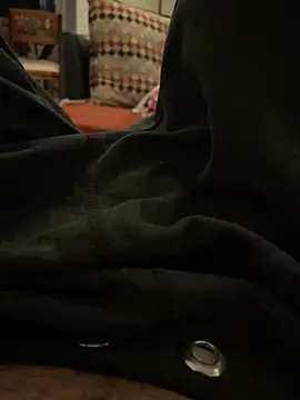 Snapshot of Femalefucker3006 chatting on 12/29/24, 08:15 Femalefucker3006 online show from 12/29/24, 08:15