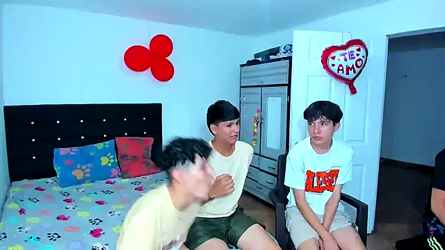 Alexander and Xiao online show from 02/21/25, 10:48