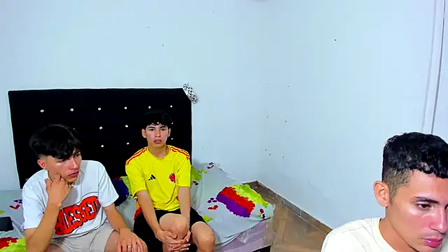 Alexander and Xiao online show from 02/27/25, 04:09