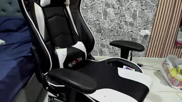 chriss jones1 online show from 02/07/26, 10:13