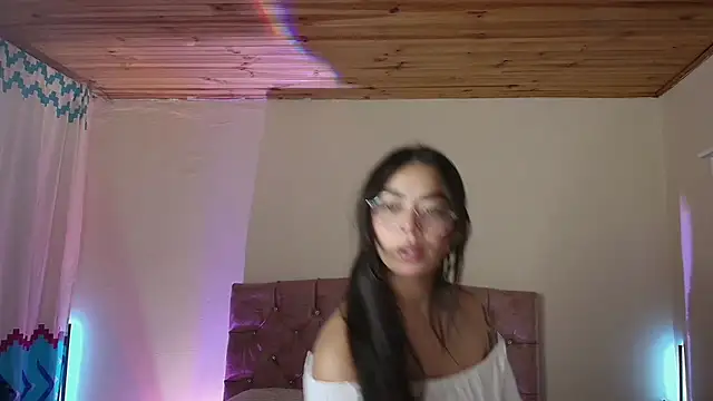 miaa saenz1 online show from 02/18/26, 03:24