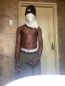 Snapshot of Thickdaddy3 chatting on 09/17/25, 09:44 Thickdaddy3 online show from 09/17/25, 09:44