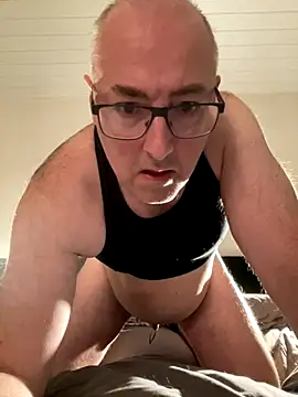 Snapshot of Ronaldo50_DK chatting on 12/03/25, 05:33 Ronaldo50 DK online show from 12/03/25, 05:33