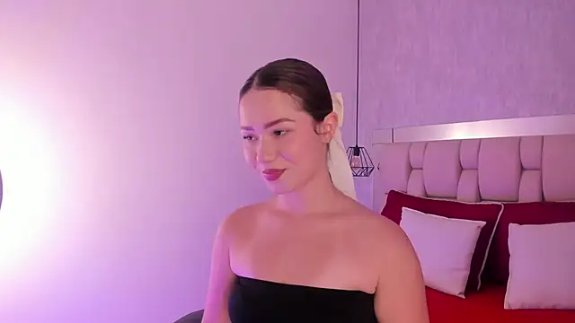 Roxie-Summers11 online show from 03/03/25, 07:28