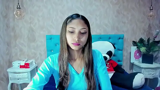 MadelineDoll online show from 10/28/25, 11:03