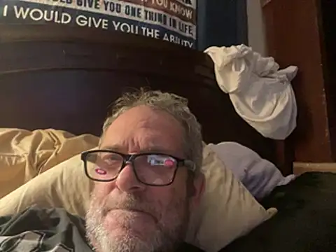 llovetoshowoff online show from 06/25/26, 06:40