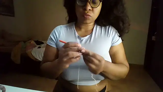 Ivon-09 online show from 07/08/26, 12:31