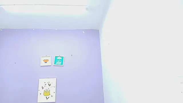 Snapshot of veronica_sinner_ chatting on 02/14/25, 11:53 veronica sinner  online show from 02/14/25, 11:53