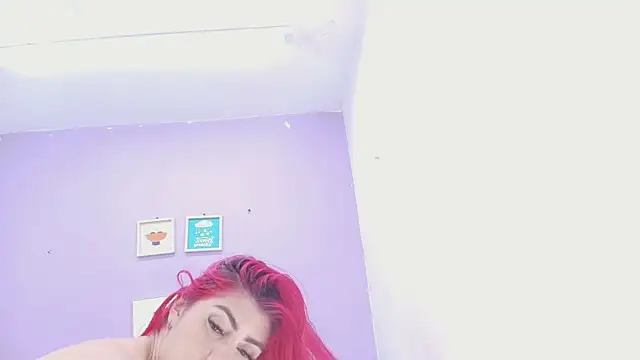 Snapshot of veronica_sinner_ chatting on 03/11/25, 11:55 veronica sinner  online show from 03/11/25, 11:55