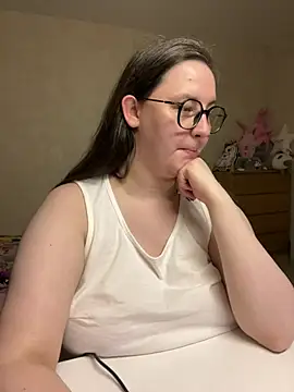 hungry1bunny online show from 02/04/25, 11:38