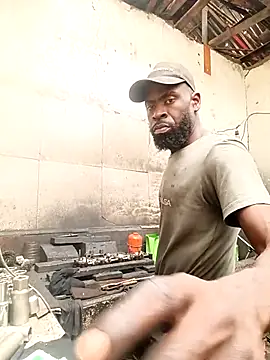 Yairelnegro online show from 11/24/25, 07:57