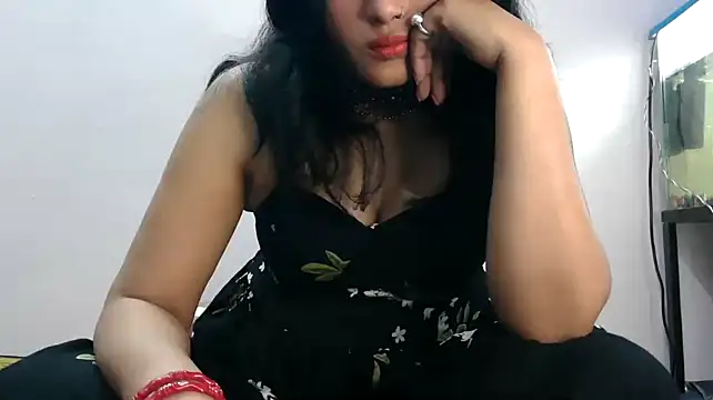Snapshot of Cute-Tanya chatting on 12/29/24, 05:33 Cute-Tanya online show from 12/29/24, 05:33