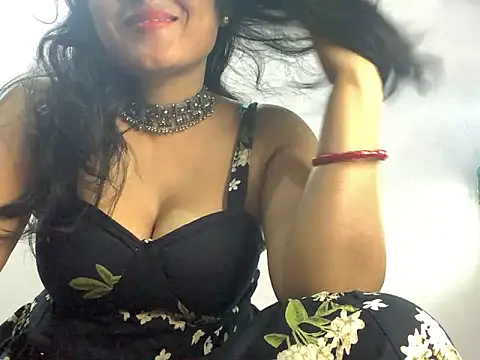 Snapshot of Cute-Tanya chatting on 01/13/25, 02:21 Cute-Tanya online show from 01/13/25, 02:21