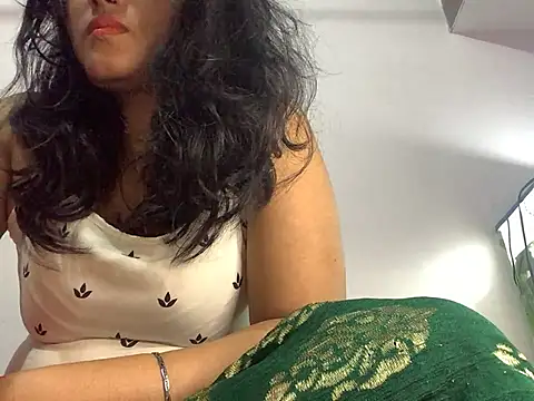 Snapshot of Cute-Tanya chatting on 01/23/25, 08:57 Cute-Tanya online show from 01/23/25, 08:57