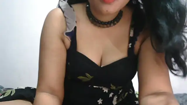 Snapshot of Cute-Tanya chatting on 06/14/26, 03:41 Cute-Tanya online show from 06/14/26, 03:41