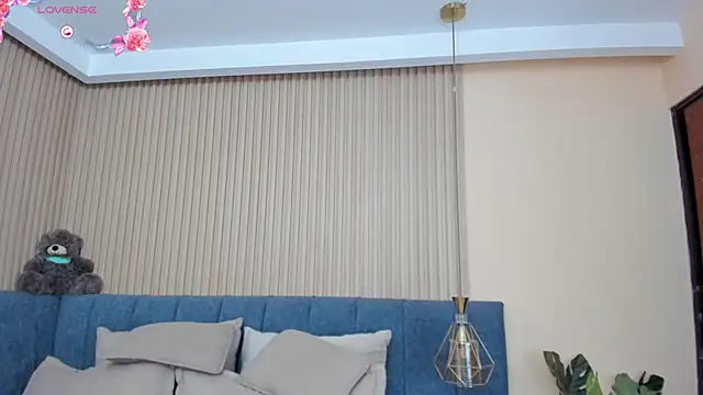 kathecute   online show from 02/15/26, 01:46