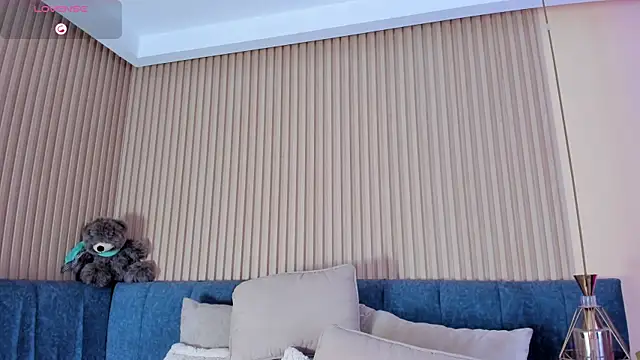 kathecute   online show from 03/28/26, 01:38