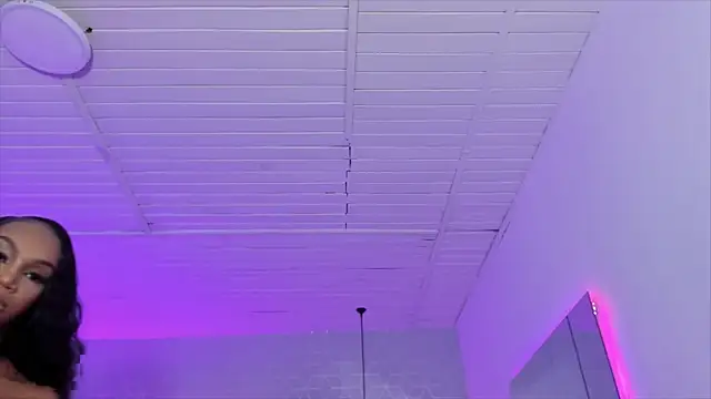 Snapshot of ChaynnaCooper chatting on 01/16/25, 02:19 ChaynnaCooper online show from 01/16/25, 02:19